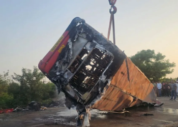 President Murmu, Vice President Radhakrishnan and PM Modi express grief over Surat bus accident