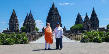 PM visits the UNESCO World Heritage Prambanan Temple Complex