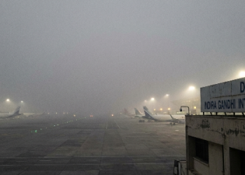 Flights and trains cancelled due to low visibility