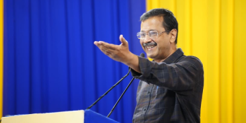 Delhi LG Writes Letter to Arvind Kejriwal Criticising Him for Air Pollution