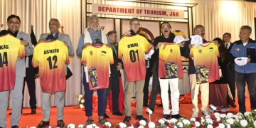 CM Omar Abdullah Unveils Logo of Jammu Marathon