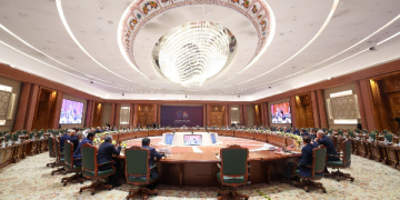 PM holds roundtable with CEOs of AI and deeptech startups at Seva Teerth