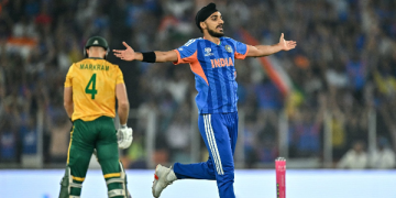 India face South Africa in Super-8 clash; SA bat first