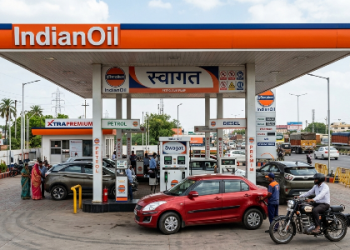 Govt reduces fuel duty amid price hike fears
