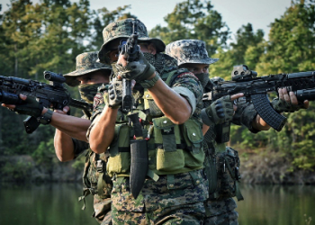 Amit Shah pays tributes to the martyrs of CRPF on its Valour Day