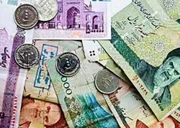 Iran currency weakens to new record low against US dollar amid sanctions and naval blockade