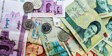 Iran currency weakens to new record low against US dollar amid sanctions and naval blockade