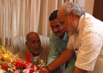 PM Modi pays tribute to former PM Chandra Shekhar