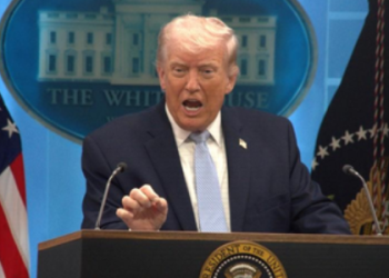 Trump Announces US Naval Blockade of Strait of Hormuz