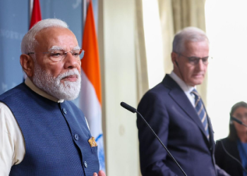 PM Modi Arrives at Akershus Castle, Welcomed by Norway PM