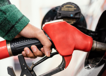 Govt cuts export duties on diesel and ATF; Excise Duty on petrol remains unchanged