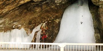 Lieutenant Governor Manoj Sinha reviews preparedness for 57-day Shri Amarnath Ji Yatra