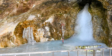 Amarnath Yatra resumes after six-day suspension due to inclement weather conditions
