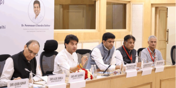 Communication Minister reviews progress of Bharat 6G Alliance