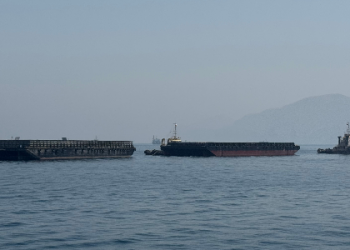 Iran, Oman near deal to reopen Strait of Hormuz