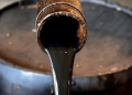 Oil Prices Jump Over 2% Amid Fresh Gulf Supply Fears