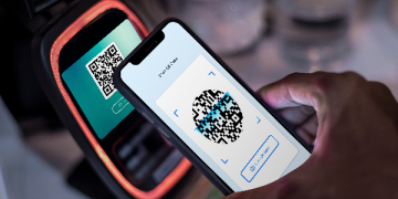 No Fee On UPI Transfers Between People