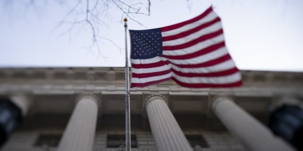 US Judge Blocks Trump Visa Limits for Students, Journalists