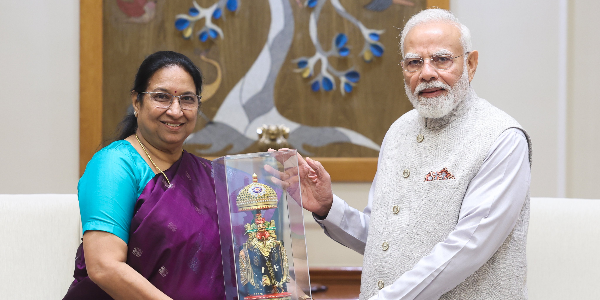 Governor of Karnataka meets the Prime Minister