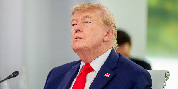 Trump kicks off 32-day push for midterm votes